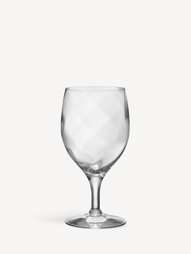 Chanel wine glass set #cocochanel#chanel#wineglasses#winelovers#winese